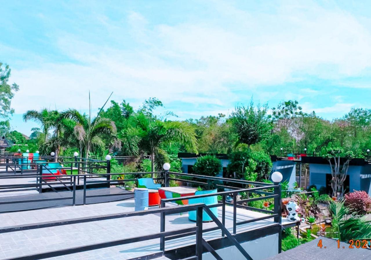 สกายวิวรีสอร์ท ชัยนาท Kültér fotó