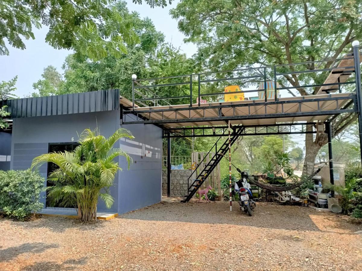 สกายวิวรีสอร์ท ชัยนาท Kültér fotó